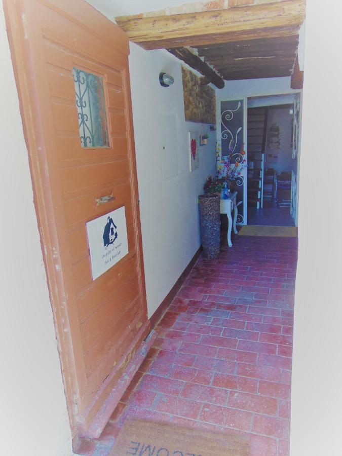 B&B Un Posto Nel Mondo Σιένα Εξωτερικό φωτογραφία